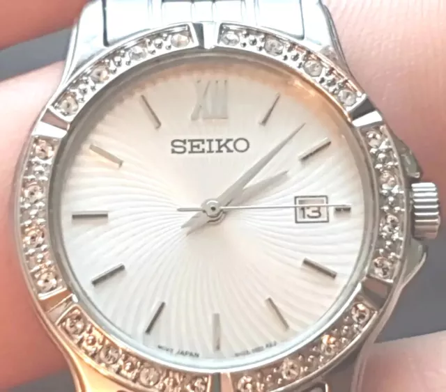 WOMEN'S GENUINE SEIKO 6n22-00g0 silver tone Watch £ - PicClick UK