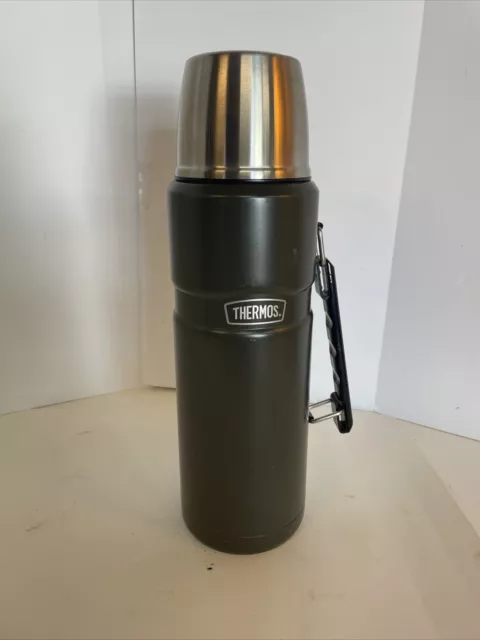 Thermos Stainless Genuine 68oz / 2L Vacuum Insulated Beverage Bottle Black  Mug