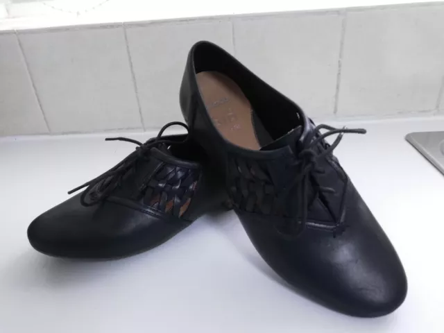NAVY LADIES CLARKS Active Air Casual Slip on Shoes Size 6.5. PT