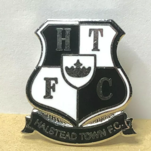 Halstead Town Football Club Enamel Badge  Non League Football Clubs