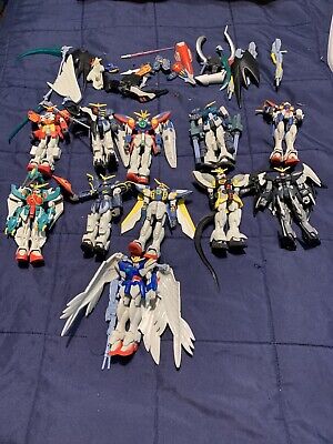 Lot of 11 various 4.5” GUNDAM Mobile Suit Figures w/weapons Parts Bandai