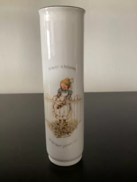 Vtg 1964 Holly Hobbie Bud Flower Vase "Memory..a keepsake of the heart forever”