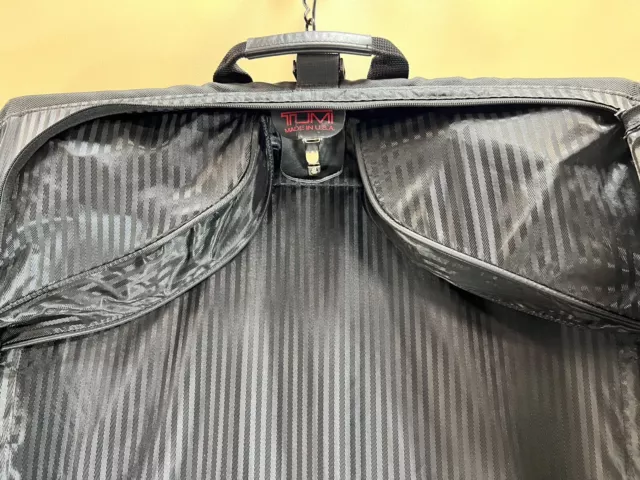 Preowned TUMI Made in USA Black Ballistic Nylon Bi-fold 23” Garment Bag Luggage 8