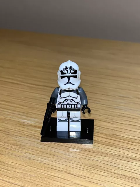 Lego Star Wars Wolfpack Clone trooper, 104th Battalion Minifigure sw0537