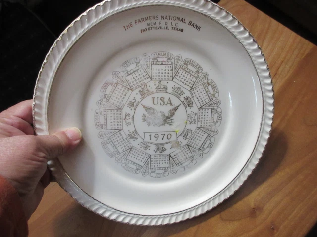1970 Farmers National Bank Fayetteville Texas Calendar Plate Harkerware