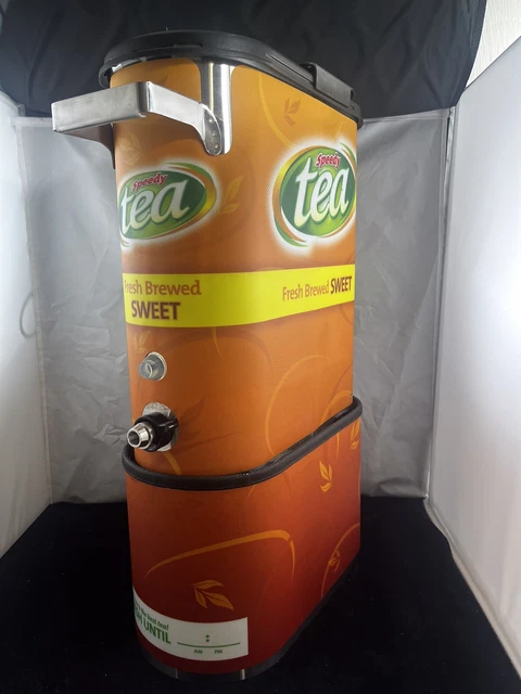 Wilbur Curtis Speedy Tea Raised Industrial Tea Dispenser