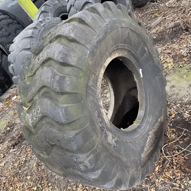 23.5X25 Komet OTR Tire L-3 TP32 16-Ply Used 32/32 Mounted, NA, Sidewall aged 23.