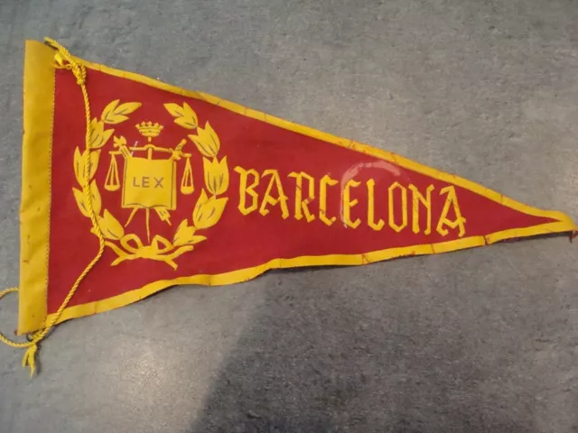 VINTAGE - Fanion - BARCELONA - LEX - En nylon - 2 photos