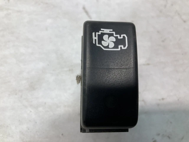 Kenworth T600 FAN OVERRIDE Dash/Console Switch - Used | P/N P27104013