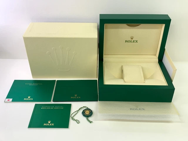 Rolex OYSTER PERPETUAL DATEJUST BOX FULL SET MEDIUM Rolex OYSTER PERPETUAL DATEJUST BOX FULL SET MEDIUM