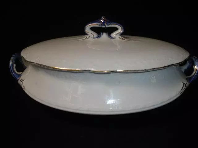 Retro Vintage Porcelain Serving Dish With Lid Royal Doulton England