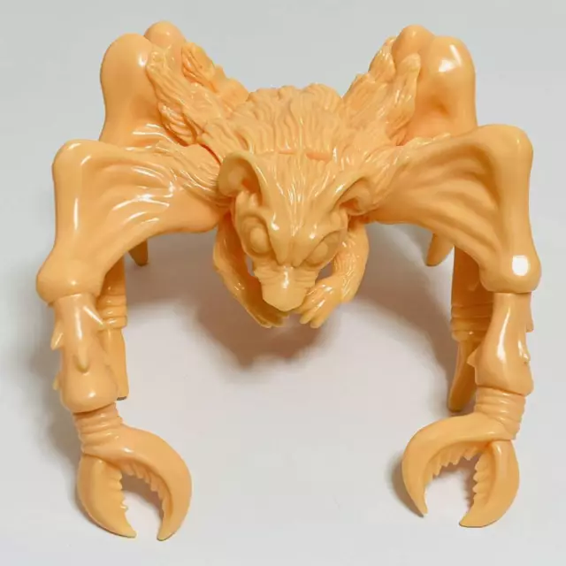 Goku M1 The Angry Red Planet Rat Bat Spider Unpainted Skin Color Soft Vinyl Figu