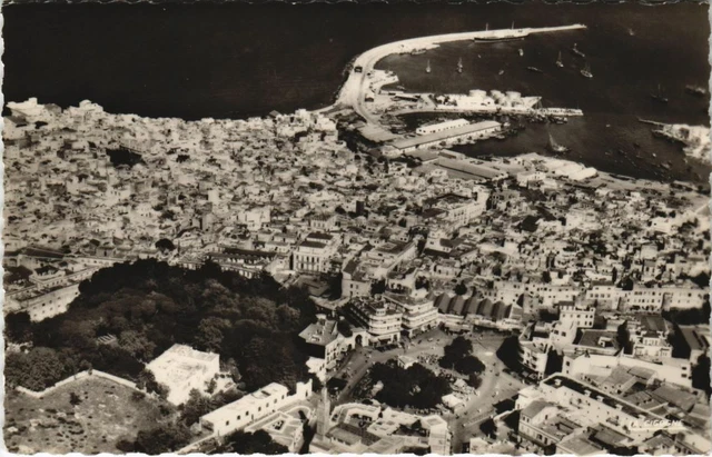 CPA AK MAROC TANGER Le porte et la ville (31851)