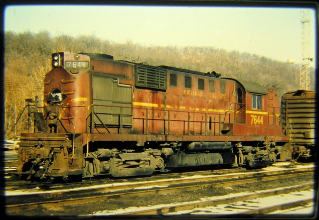 Duplicate Railroad Slide DSLD Lehigh Valley LV 7644 ALCO RS11 1/76 Duplicate Railroad Slide DSLD Lehigh Valley LV 7644 ALCO RS11 1/76