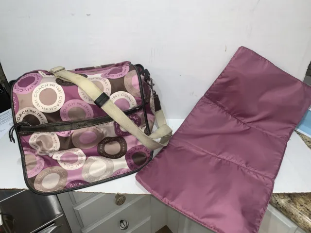 Coach Signature Snaphead F18377 Pink Multifunction Diaper Baby Messenger Bag Pad