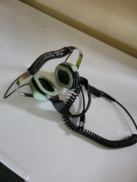 David Clark H6740-51 Noise Canceling Aviation Style Headset 40416G-51 M-77 Mic