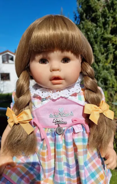 grosse Zapf Puppe 65 cm Z 65-20 brünett 1980-er Jahre mit Babykleidung, Doll