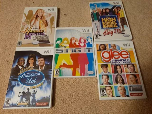Wii Karaoke Lot Sing Sing It, Glee, more (untested/scratched)