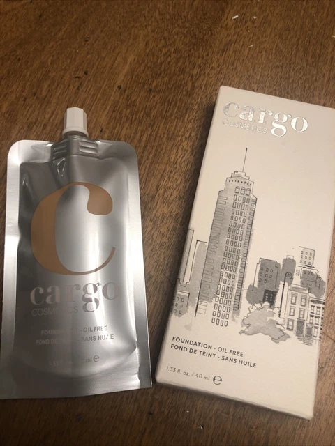 Base líquida Cargo Cosmetics F-45 beige cálido 1,33 f oz / 40 ml