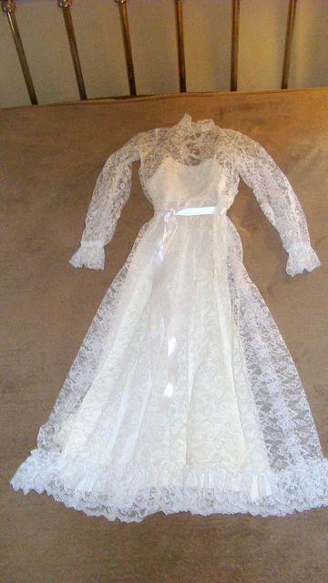 Vintage 80s White Lace Prairie Maxi Wedding Formal Occasion Gown sz 6