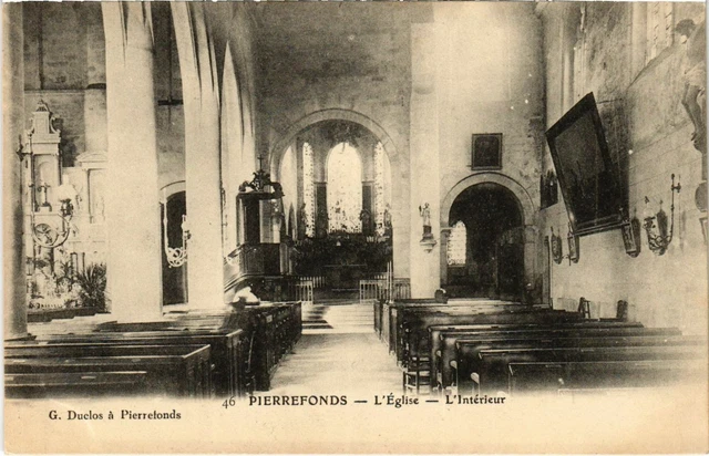 CPA AK Pierrefonds- Eglise, l'interieur FRANCE (1020258)