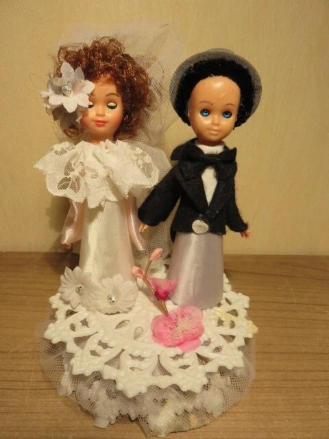 Ancien couple de Mariés figurine de gâteau de mariage, yeux qui bouge
