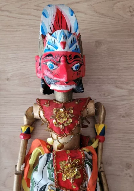 Superbe grande marionnette indonésienne Wayang Golek en bois - Hauteur : 60 cm
