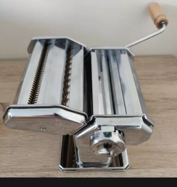 Imperia Home Made Pasta Maker Machine Made in Italy Boxed