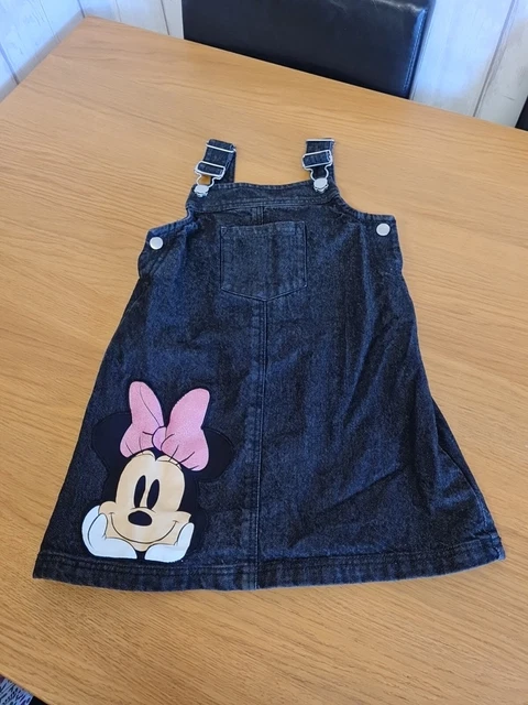 Bundle of lovely girl's clothes, age 2-3/3-4 yrs 37 Items & bundle of hair clips 17