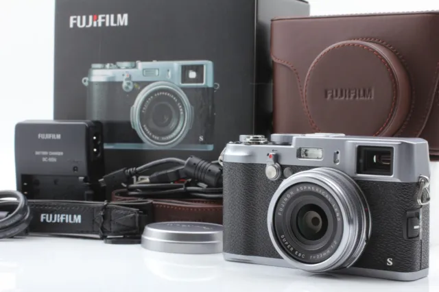 SH700 【MINT+3 in Box w/ Case】 Fujifilm X100S 16.3 MP Digital Camera Silver JAPAN