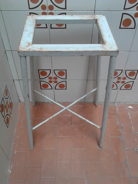 Piedistallo-Colonnina  Metallico Da Lavoro