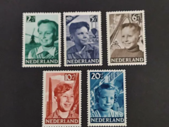 Niederlande 1951 - NVPH 573- 577 -Satz Kinderzegels - postfrisch / MNH