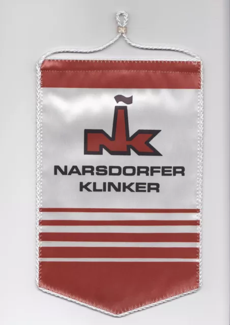 Banderín de la empresa Narsdorfer Klinker |_|_|_| --- \/\/\/\/ --- hoy BRAAS