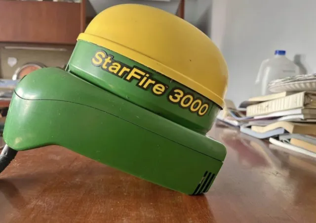 North American John Deere Starfire Greenstar 3000 GPS Receiver With SF1