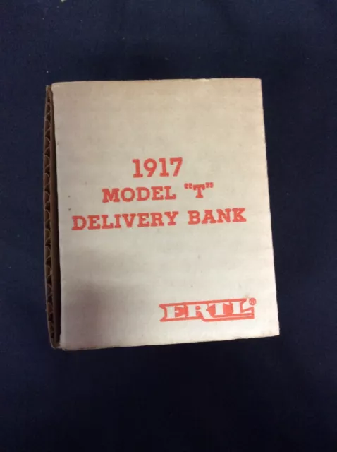 ERTL 1917 Ford Model T CR's Friendly Markets Delivery Truck Bank #9699 NOS 3