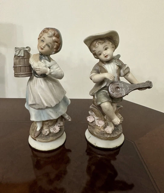 COPPIA 2 Statuine In Porcella Biscuit Capodimonte N