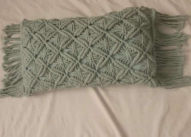 Boho vtg  70's macrame cotton Rectangle Throw zippered Pillow*5/16" spot on back