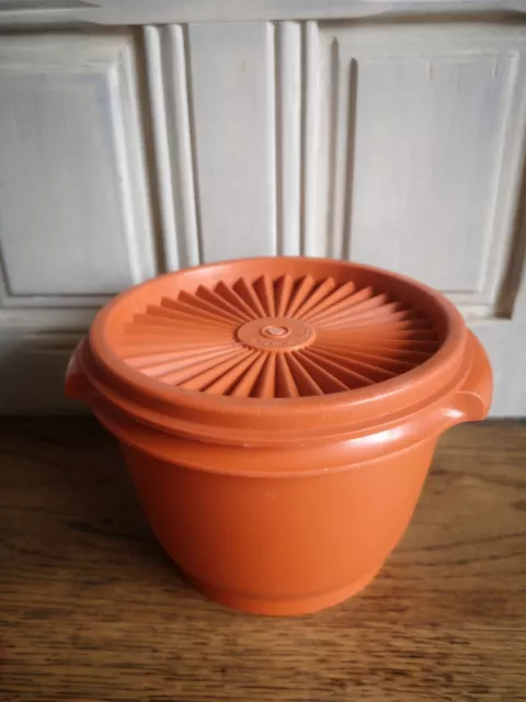 Tupperware Vintage Orange Servalier Container Bowl Storage # 886