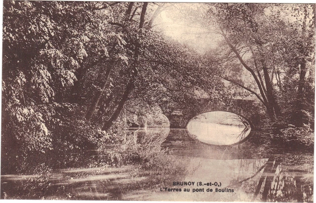 BRUNOY - L'Yerres au pont de Soulins   (G2094)
