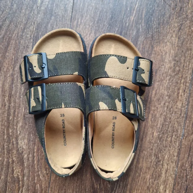 New Without Box Country Road Boys Sandals Kids Army Camo Camouflage Shoes 28 Boy
