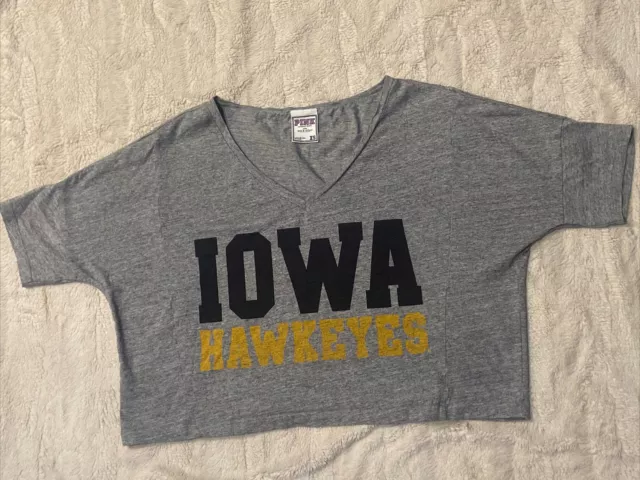 Women’s Victoria’s Secret Pink Size XS Gray Iowa Hawkeyes Cropped Top