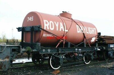 Photo  Anglo American Oil Co 4-Wheeled Oil Tank Wagon No 745 Built By Hurst Nels