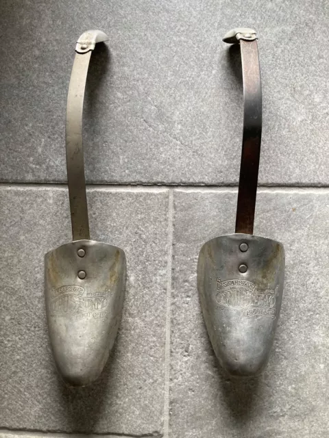 Vintage metal deals shoe stretcher