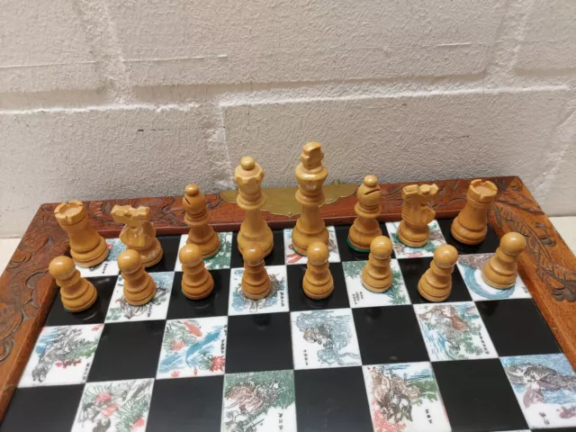 alte Schachfiguren geschnitzt Schachbrett Schach Schachspiel 2
