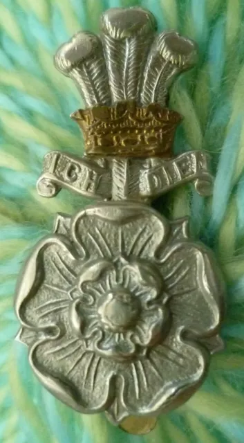 WW1 Yorkshire Hussars Yeomanry Cap Badge Bi-Metal Slider ANTIQUE Org