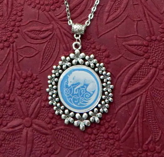 Wolf Necklace Pendant Silver Jewelry Handmade NEW Blue Fashion Celtic