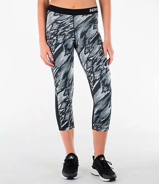 Womens-Nike-Pro-Overdrive-Training-Capri-Gym-Training Legging Small-803160-010