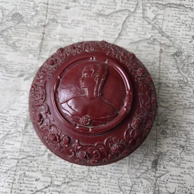 Collier Vintage Signé Georges Desrue Pour Paco Rabanne - Thème Astrologie Zodiaque - Breloque Dorée