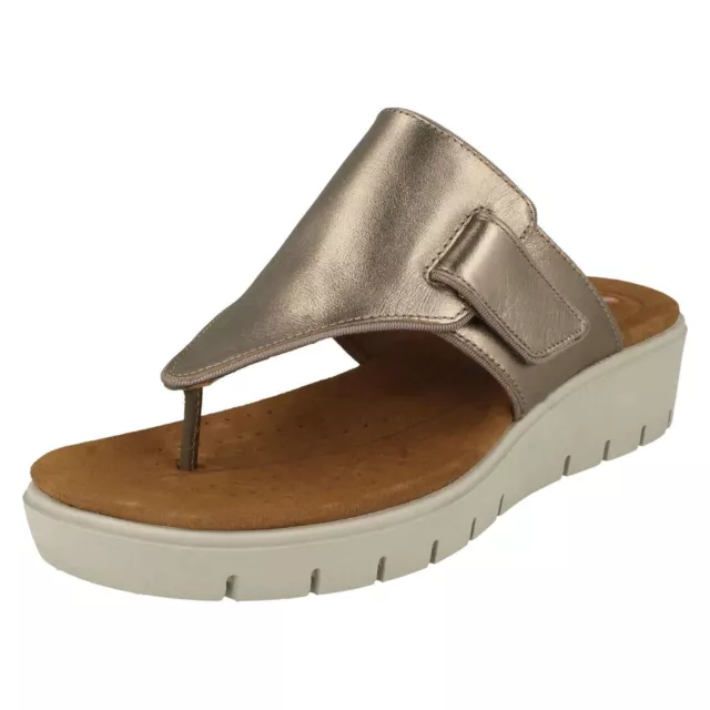 Femmes Clarks Cuir Orteil Compensé Poste Été Unstructured Sandales Un Karely Mer
