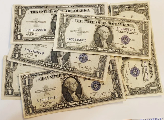 1935 Silver Certificate $1 Blue Seal About Uncirculated US note Crisp AU + / UNC